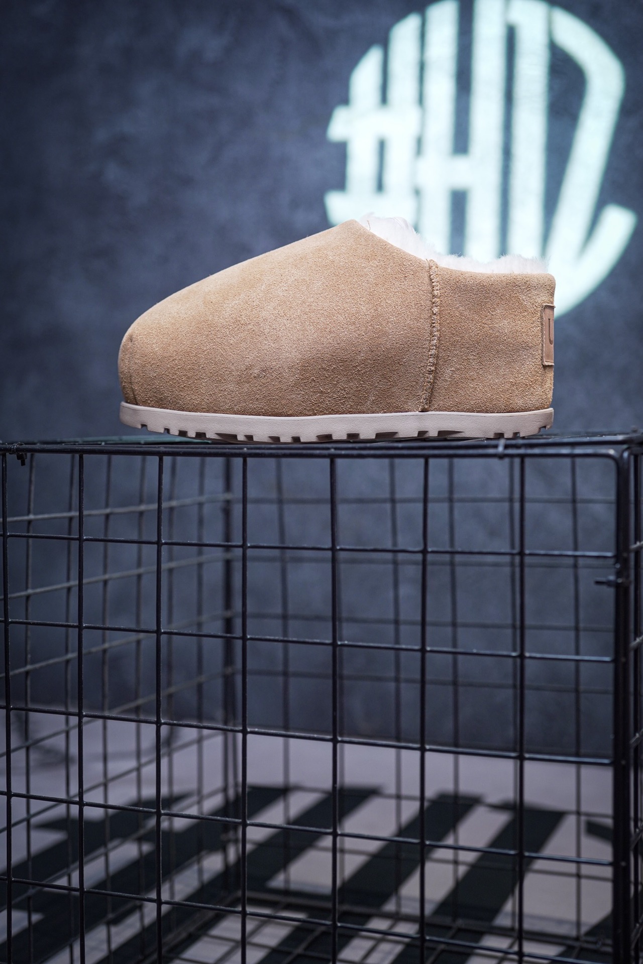 UGG snow boots Capybara sand, blue, maroon