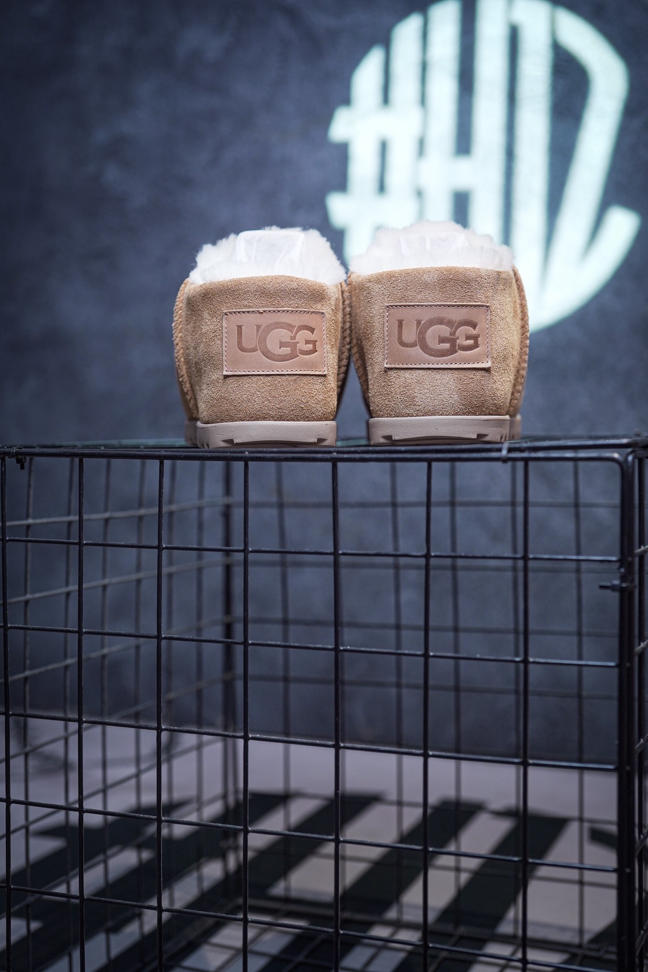UGG snow boots Capybara sand, blue, maroon