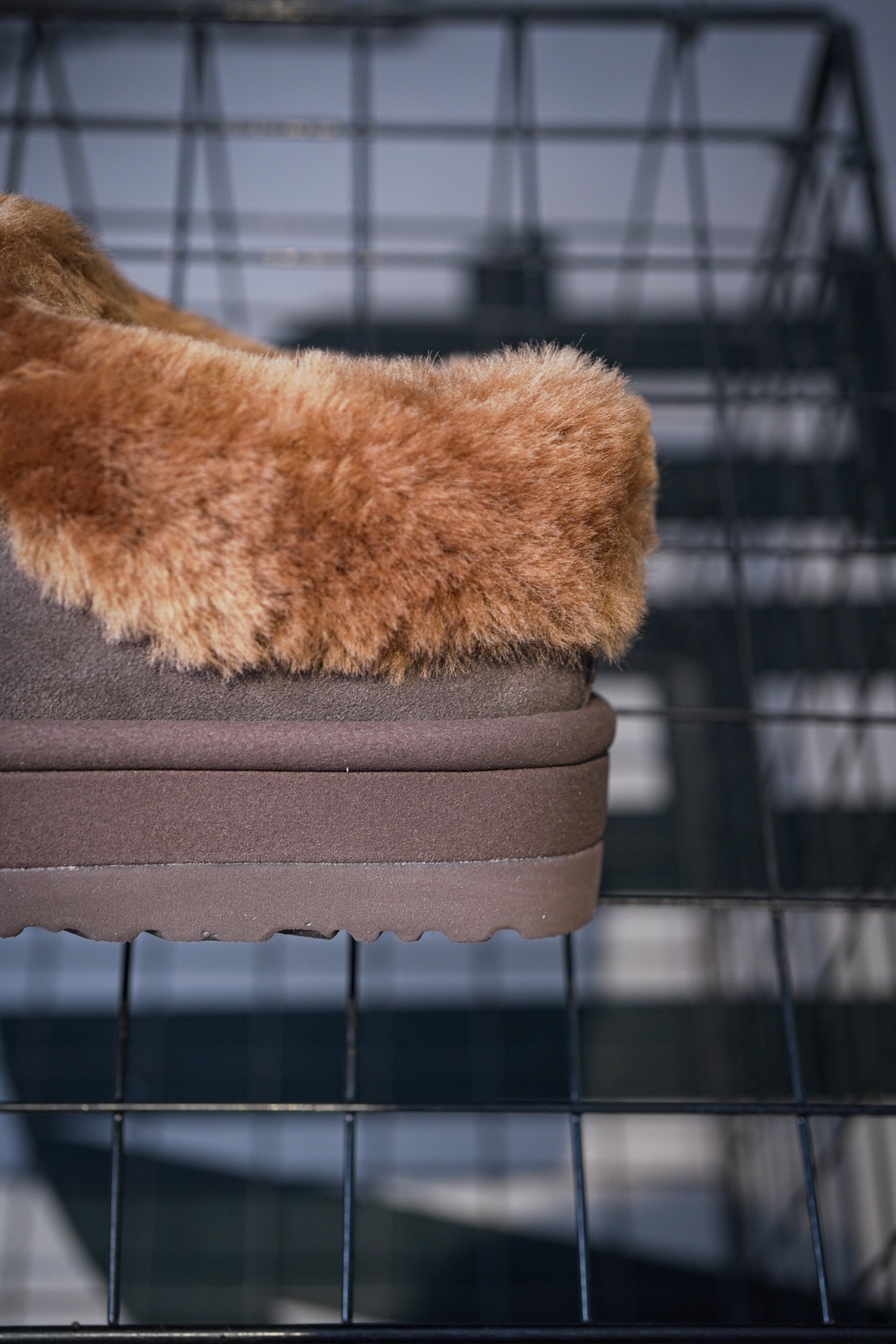 UGG snow boots thick-soled caterpillar coffee color, black