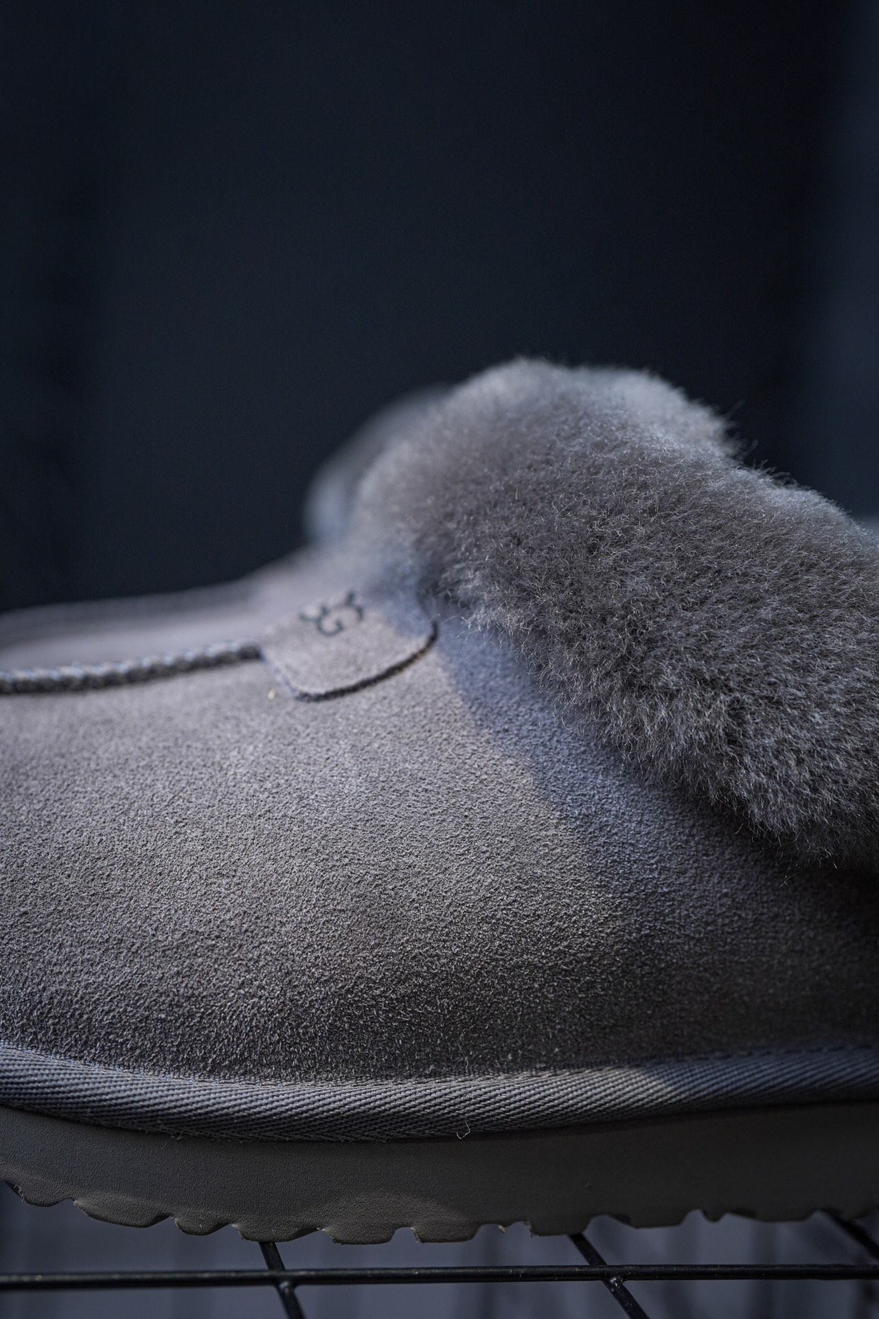 UGG Snow Boots Thin Sole Tate Grey/Black