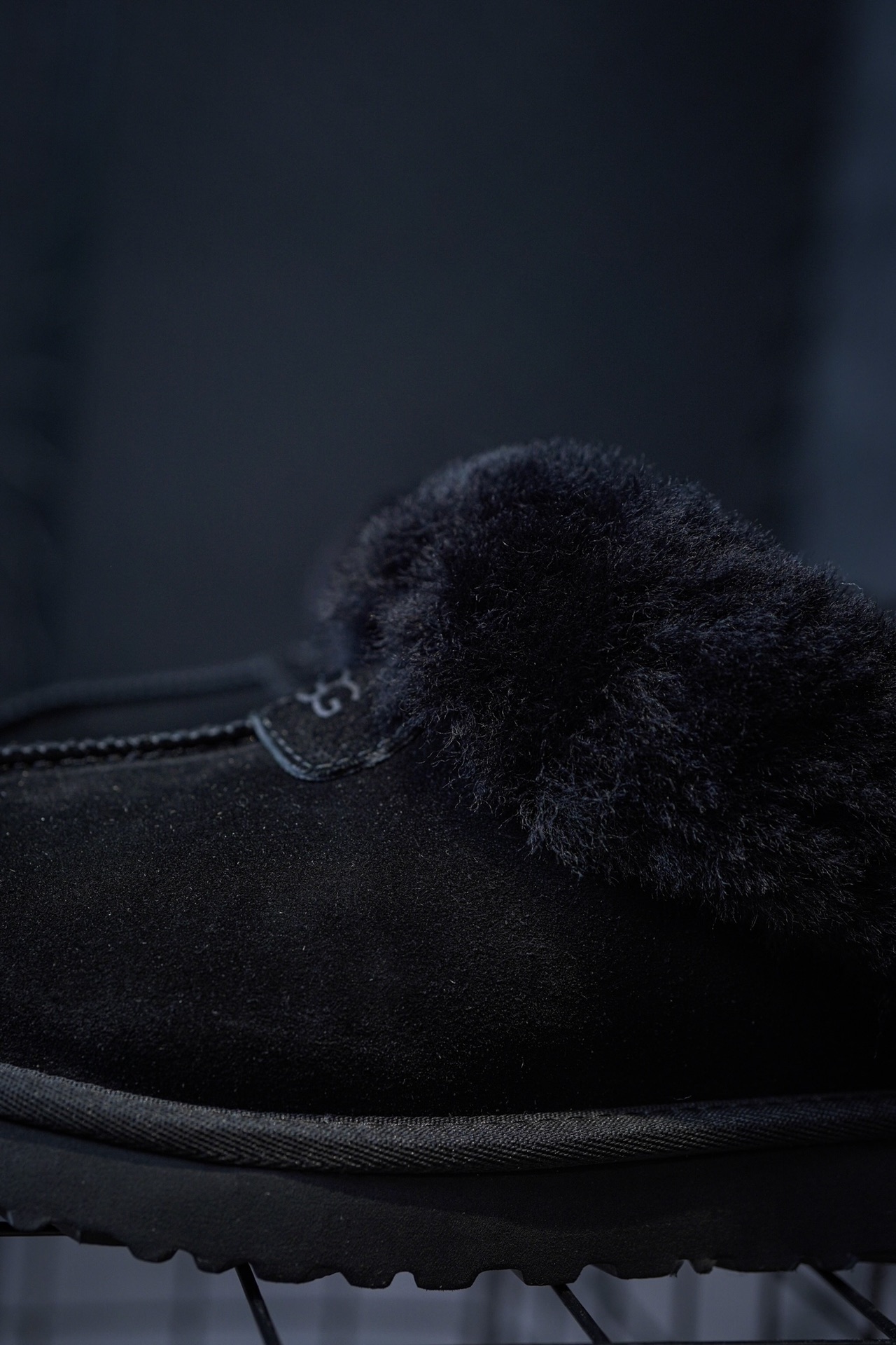 UGG Snow Boots Thin Sole Tate Grey/Black