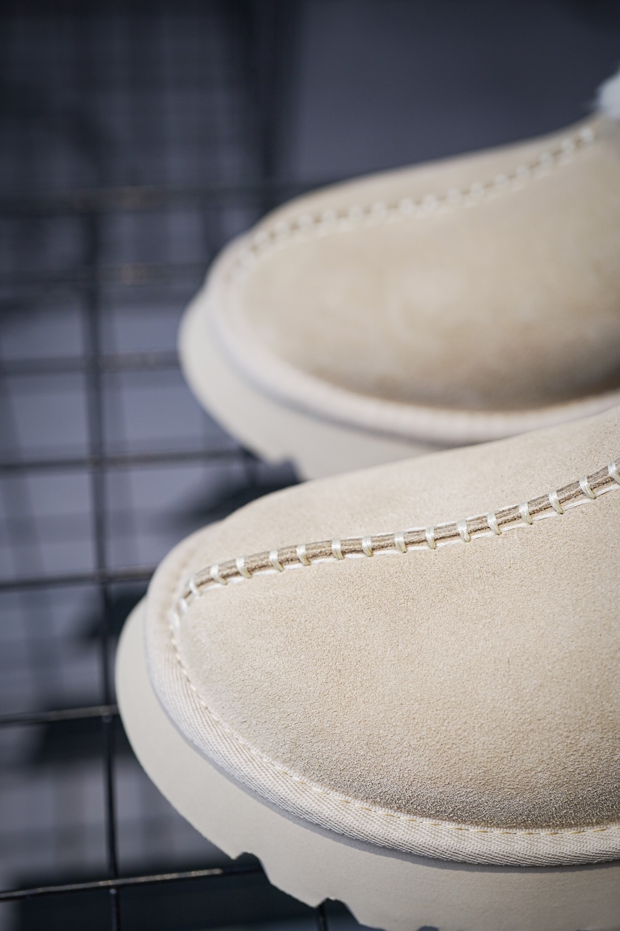 UGG snow boots mermaid wedge heel slippers brown, sand