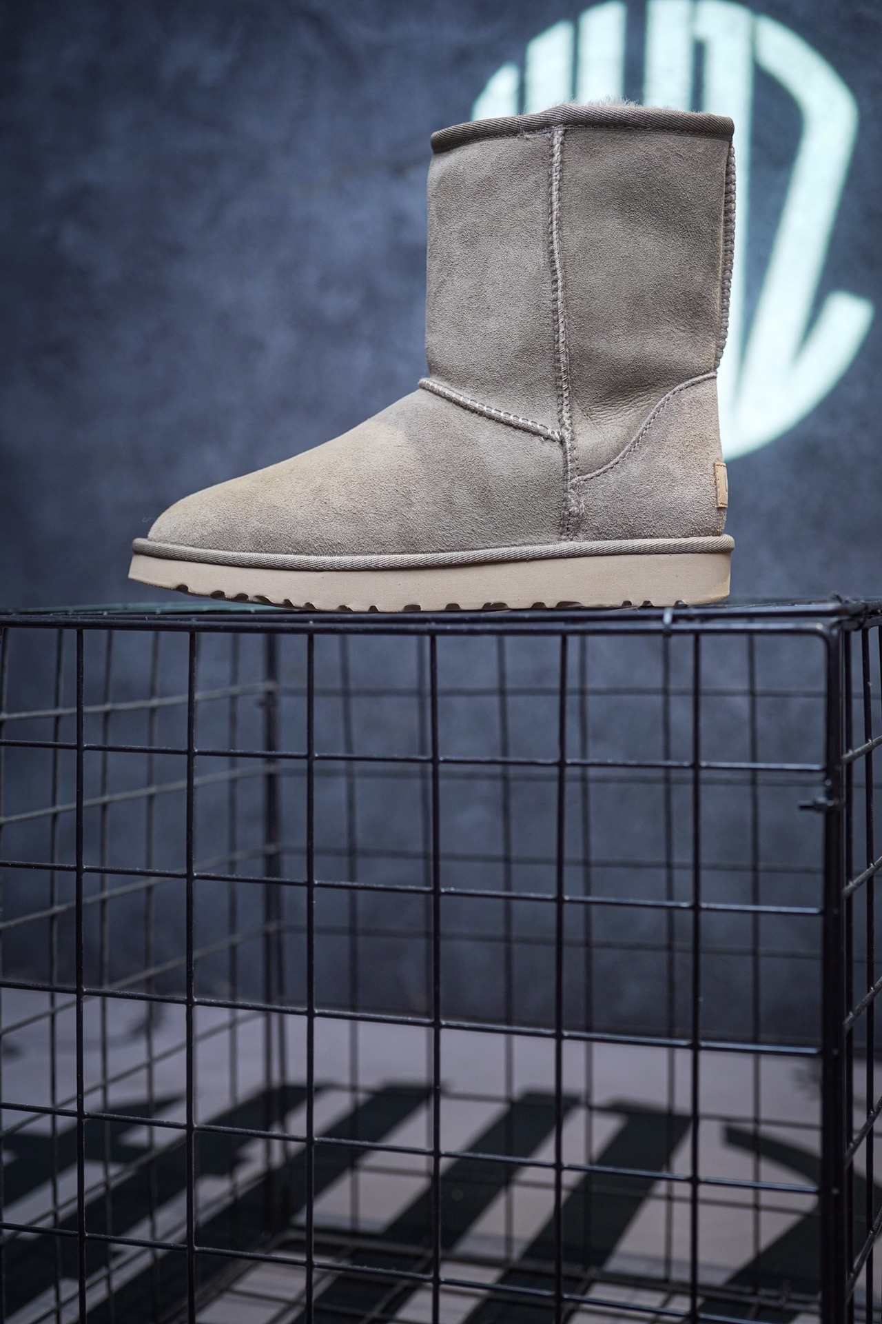 UGG Snow Classic High Top Black, Sand, Gray