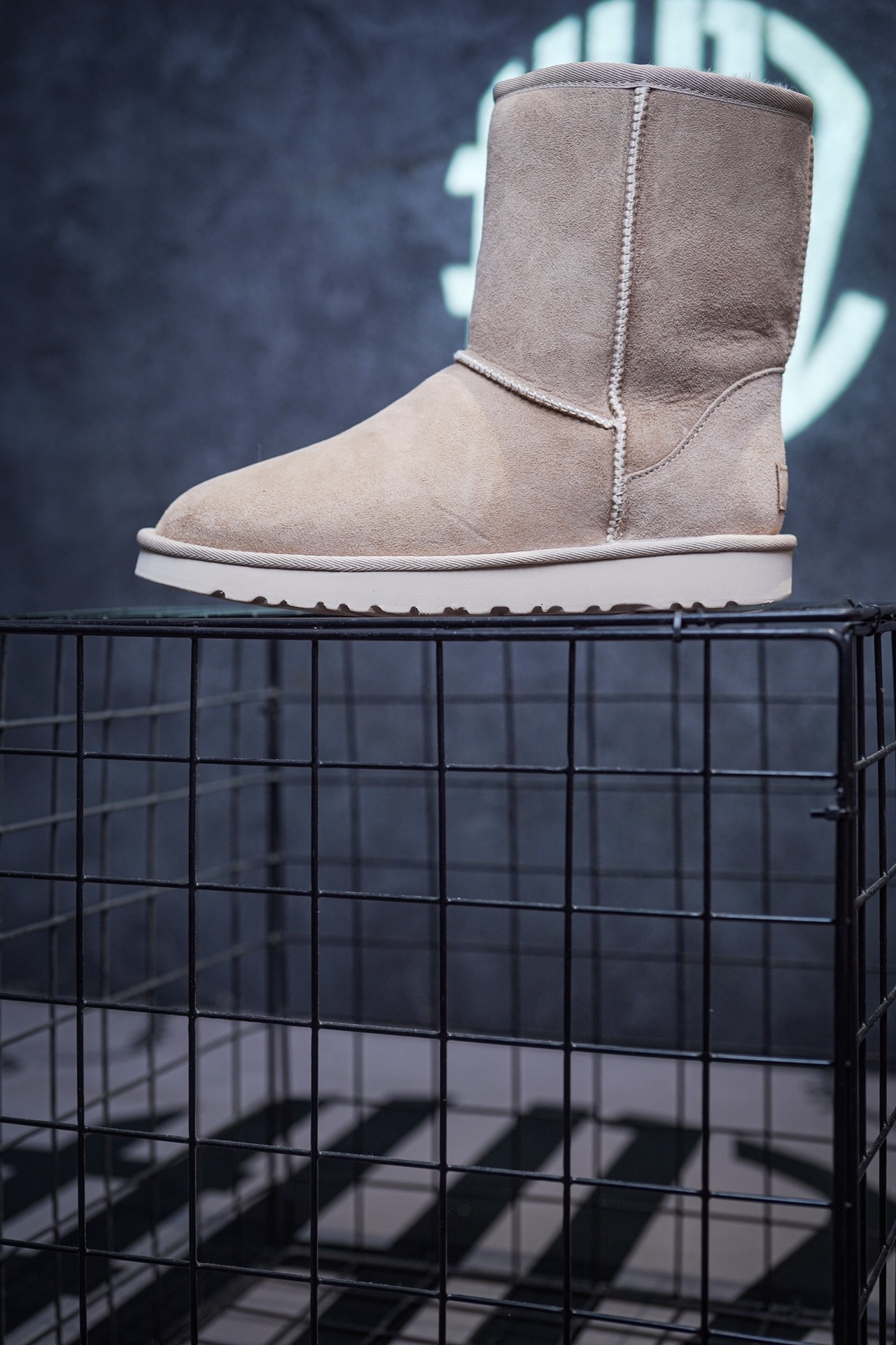 UGG Snow Classic High Top Black, Sand, Gray