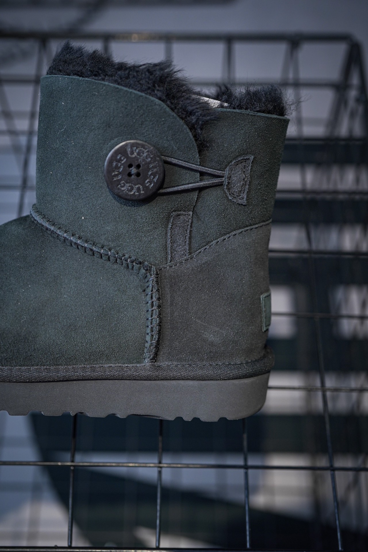 UGG Snow Boots Classic Button Black, Sand