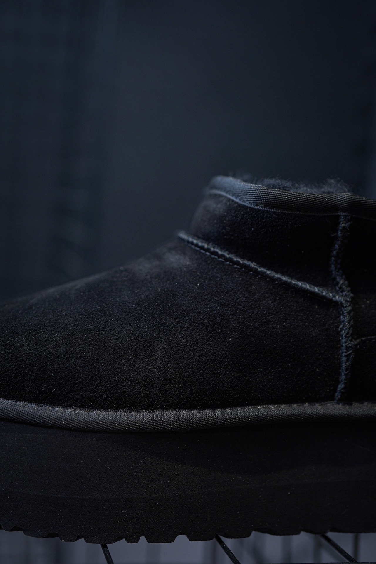UGG snow boots thick sole 5CM mid-cut black