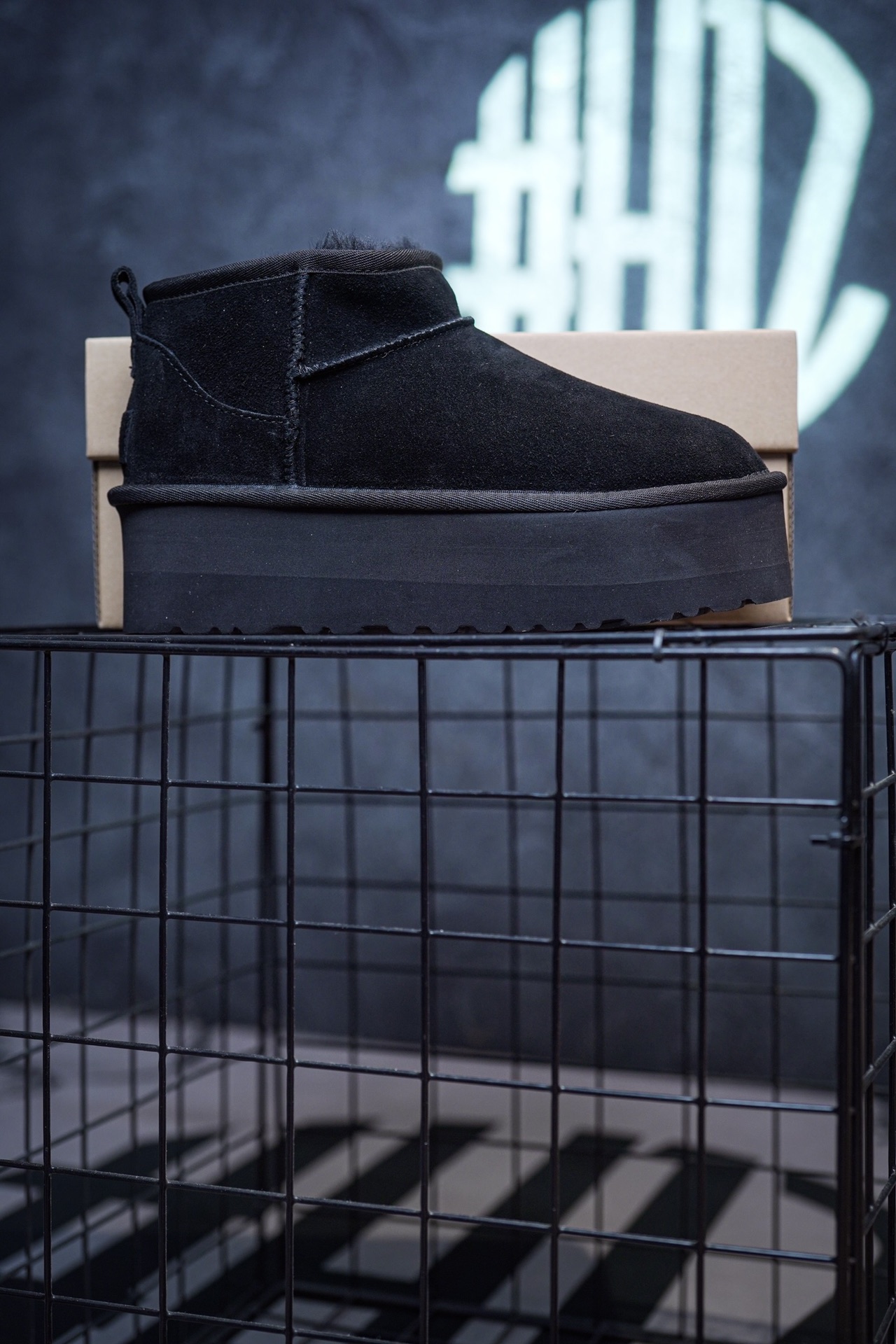 UGG snow boots thick sole 5CM mid-cut black