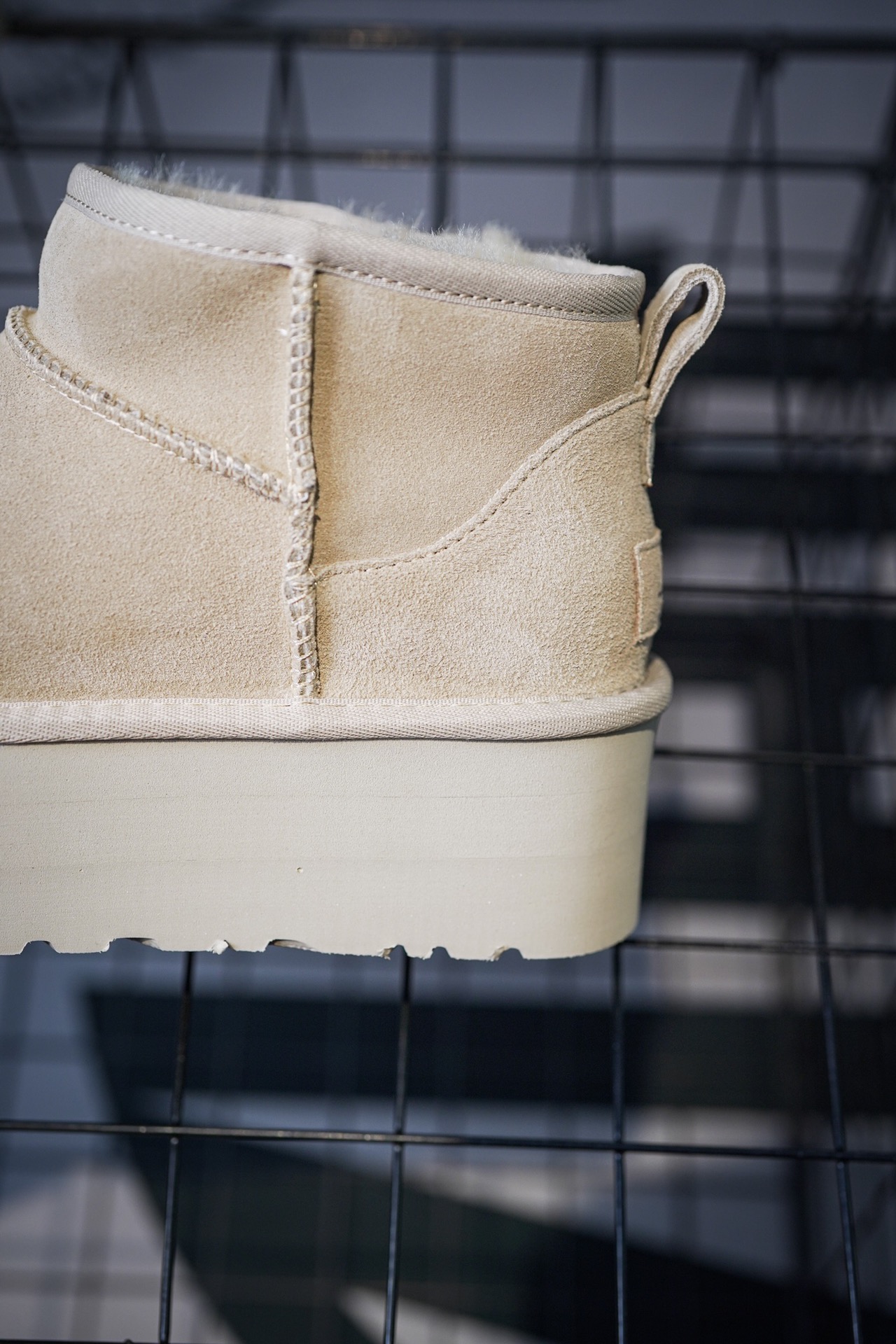 UGG Snow Boots Thick Sole 5CM Low Top Sand, Black