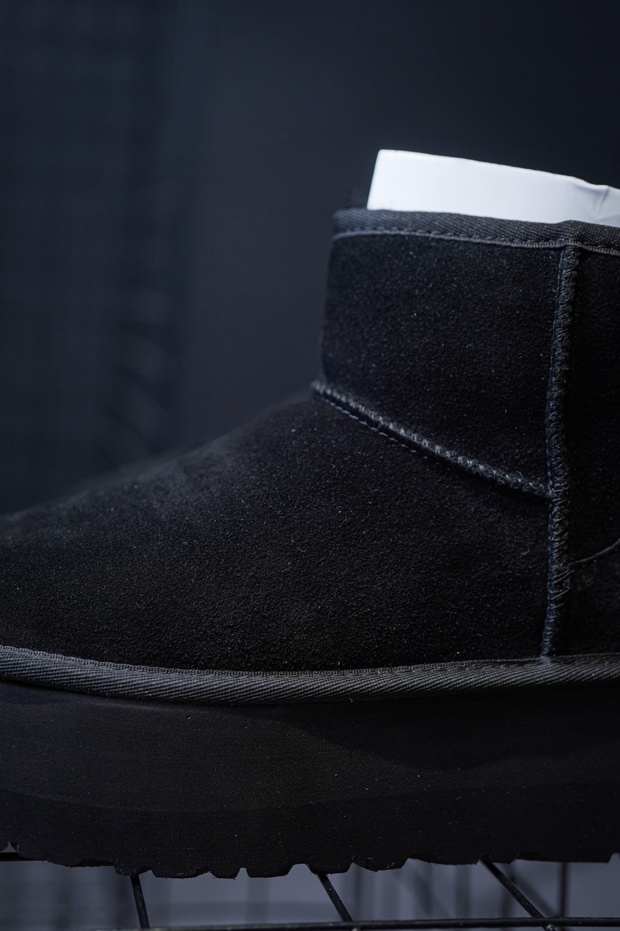 UGG Snow Boots Thick Sole 5CM Low Top Sand, Black