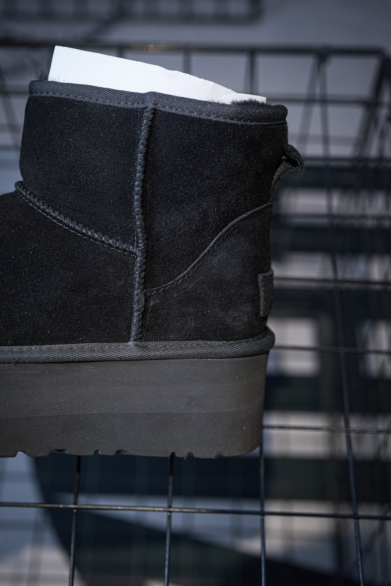 UGG Snow Boots Thick Sole 5CM Low Top Sand, Black
