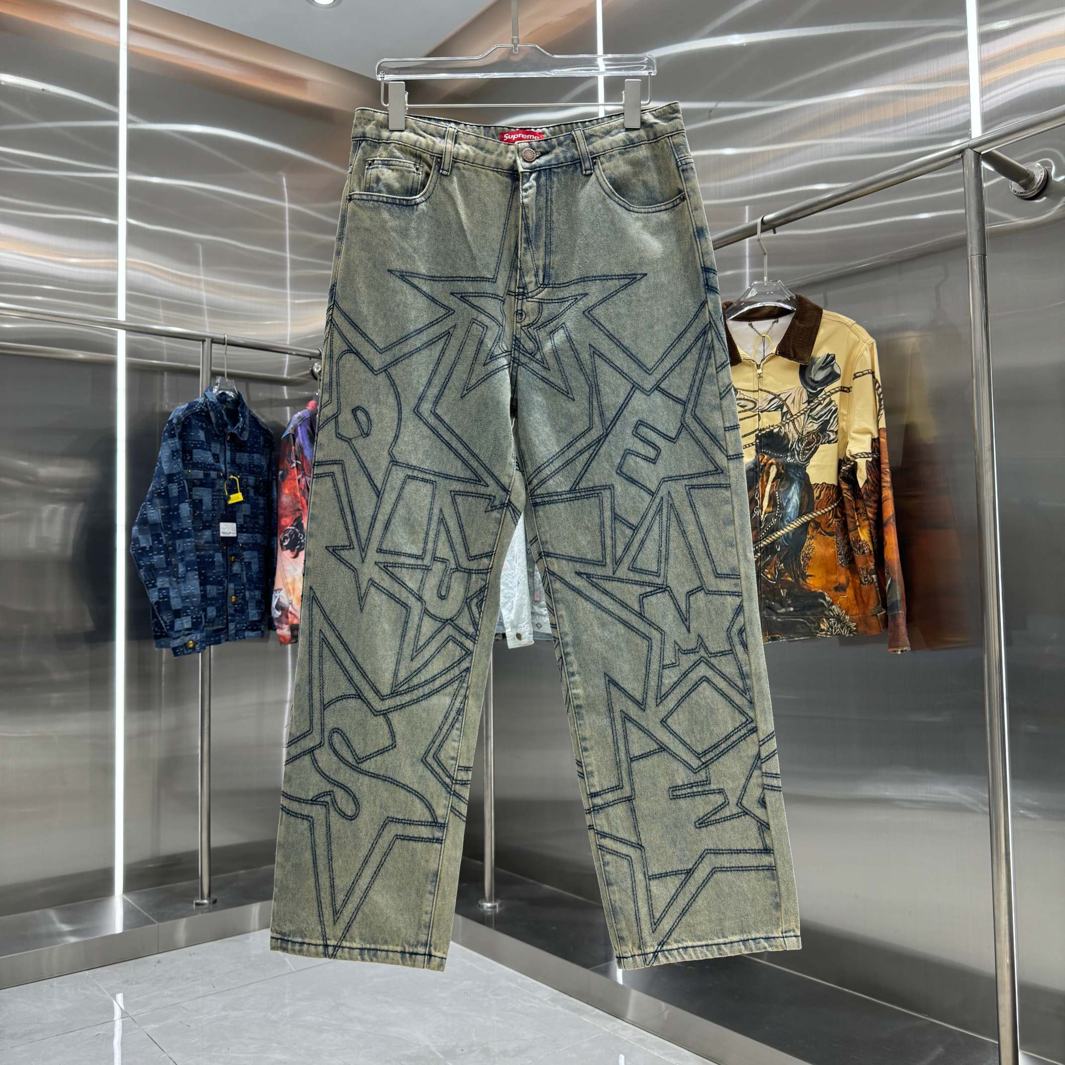 Supreme Star-stitched Relaxed Straight Jeans (Unisex)