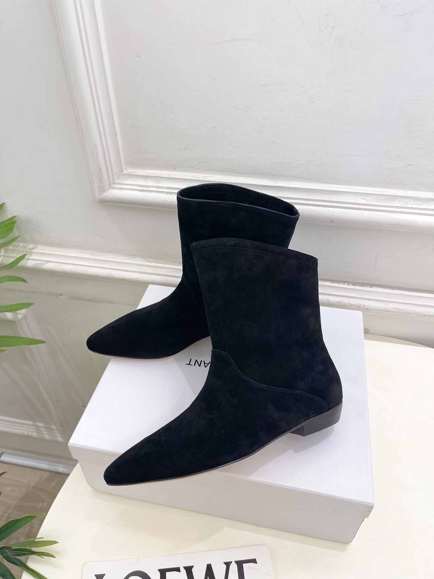 ISABEL MARANT autumn and winter new pointed toe ankle boots
