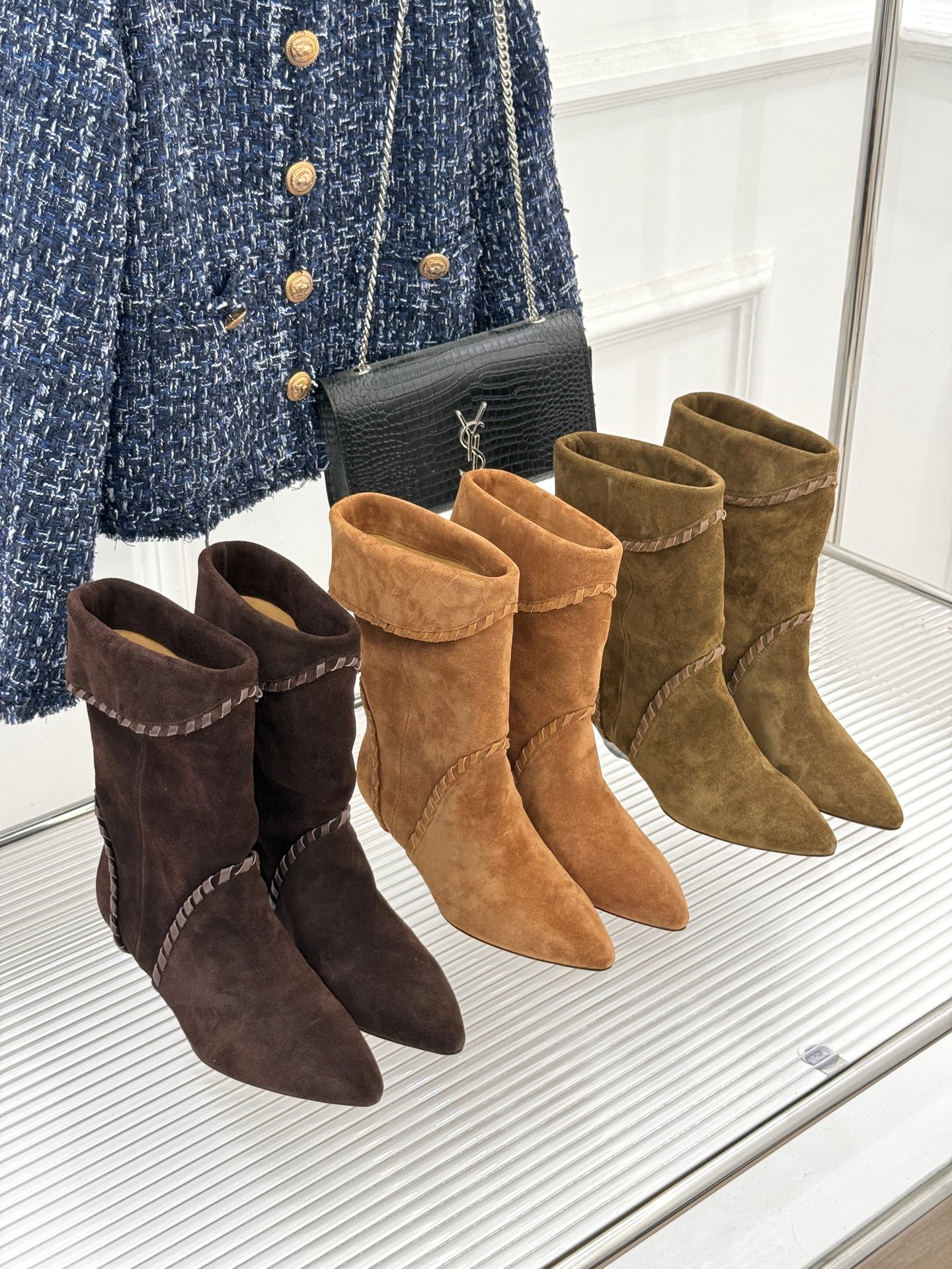 ISABEL MARANT Fall/Winter Classic Retro Pointed Toe Ankle Boots