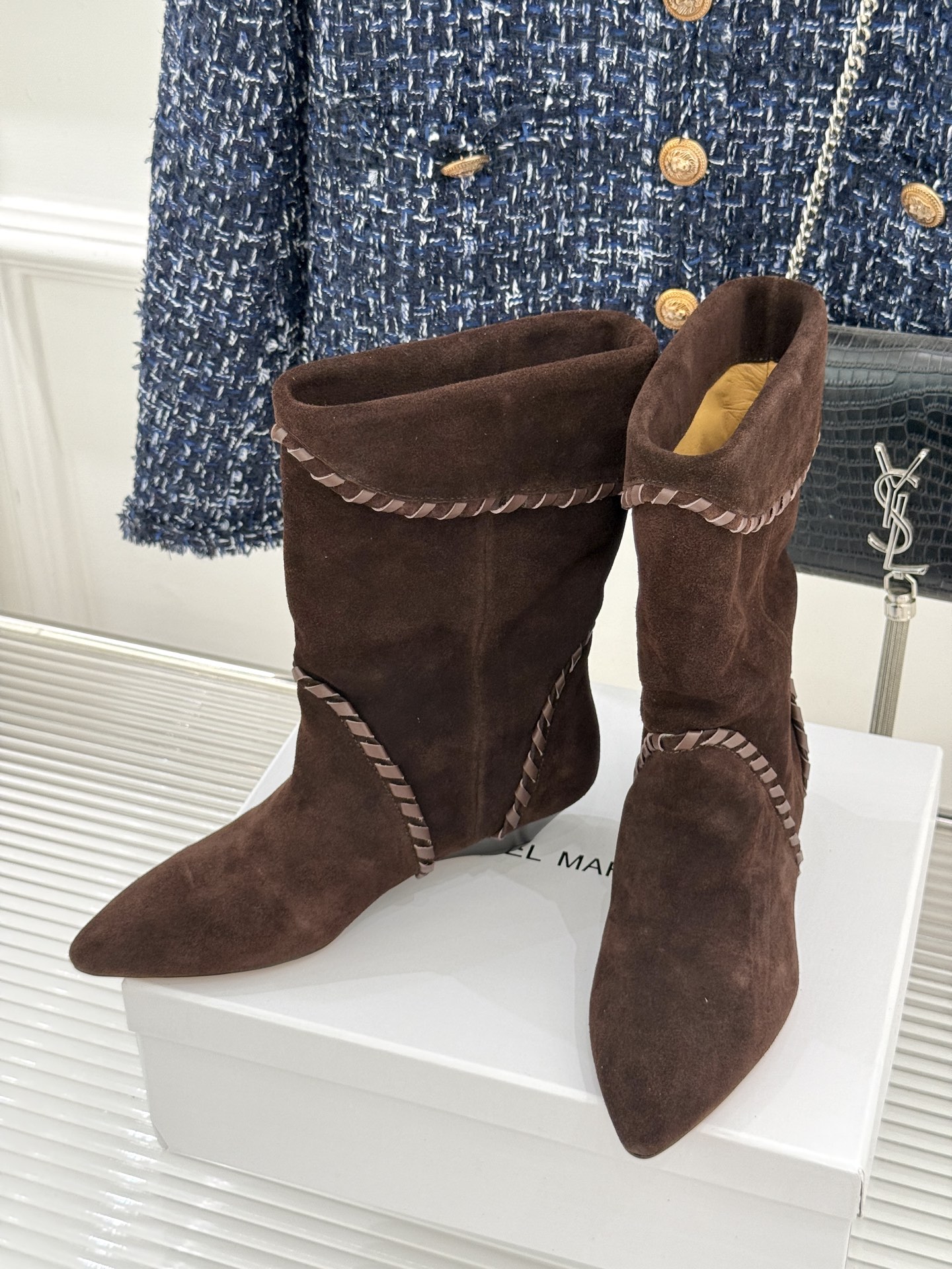 ISABEL MARANT Fall/Winter Classic Retro Pointed Toe Ankle Boots