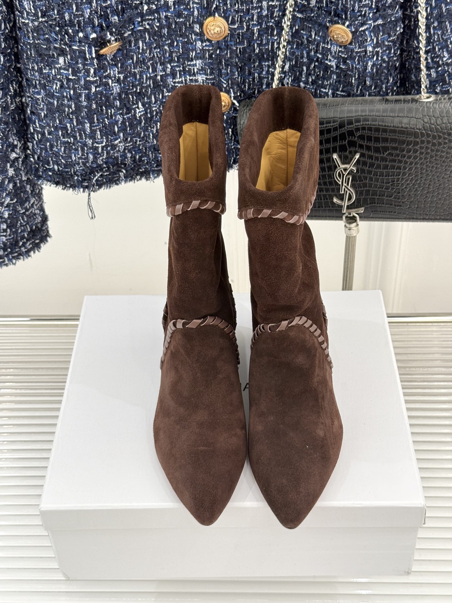 ISABEL MARANT Fall/Winter Classic Retro Pointed Toe Ankle Boots