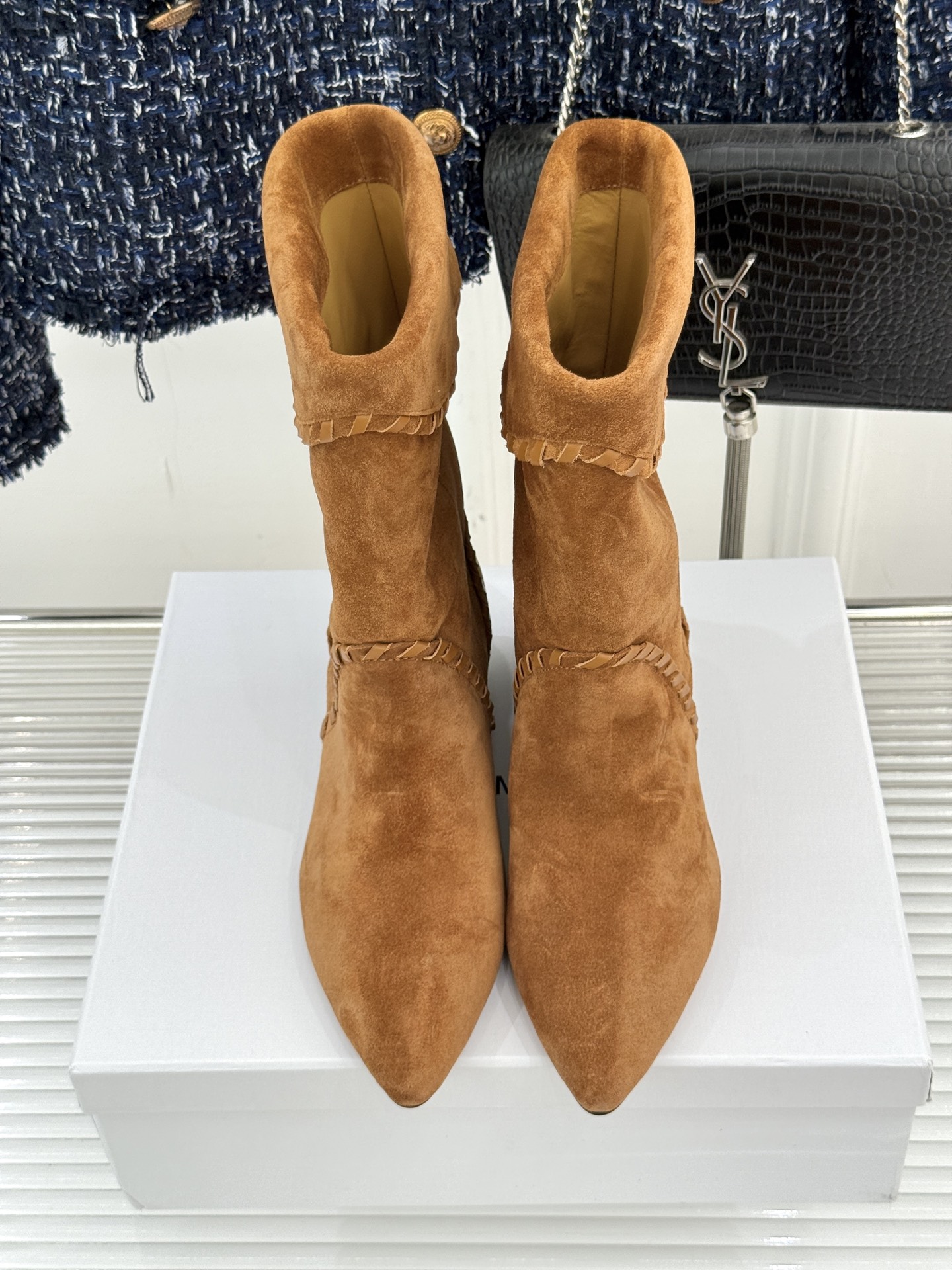 ISABEL MARANT Fall/Winter Classic Retro Pointed Toe Ankle Boots