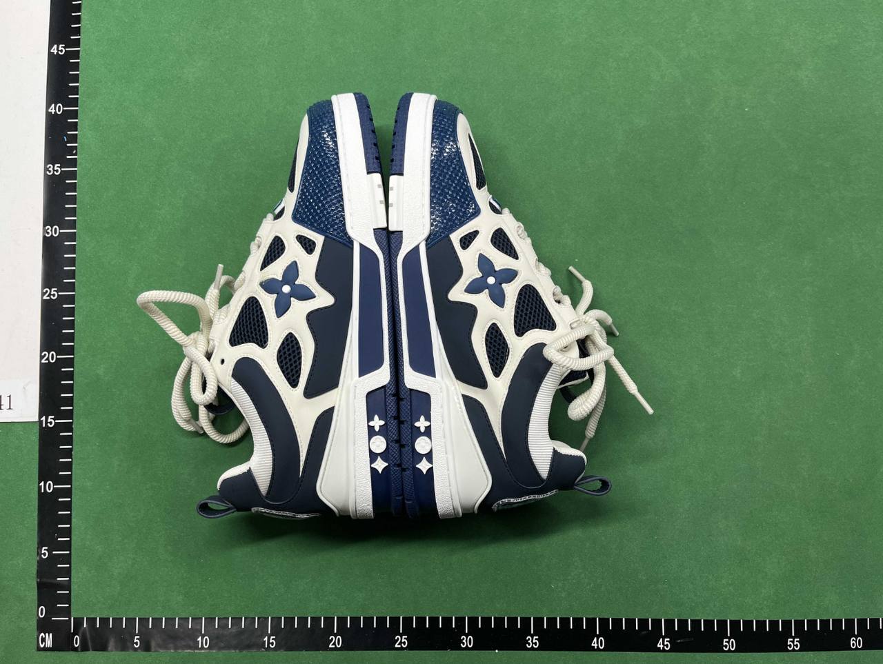 Louis Vuitton LV Trainer Sneakers [33 styles]