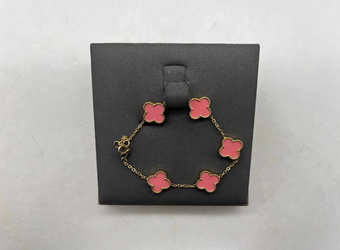 VCA Alhambra Bracelet [40 styles]