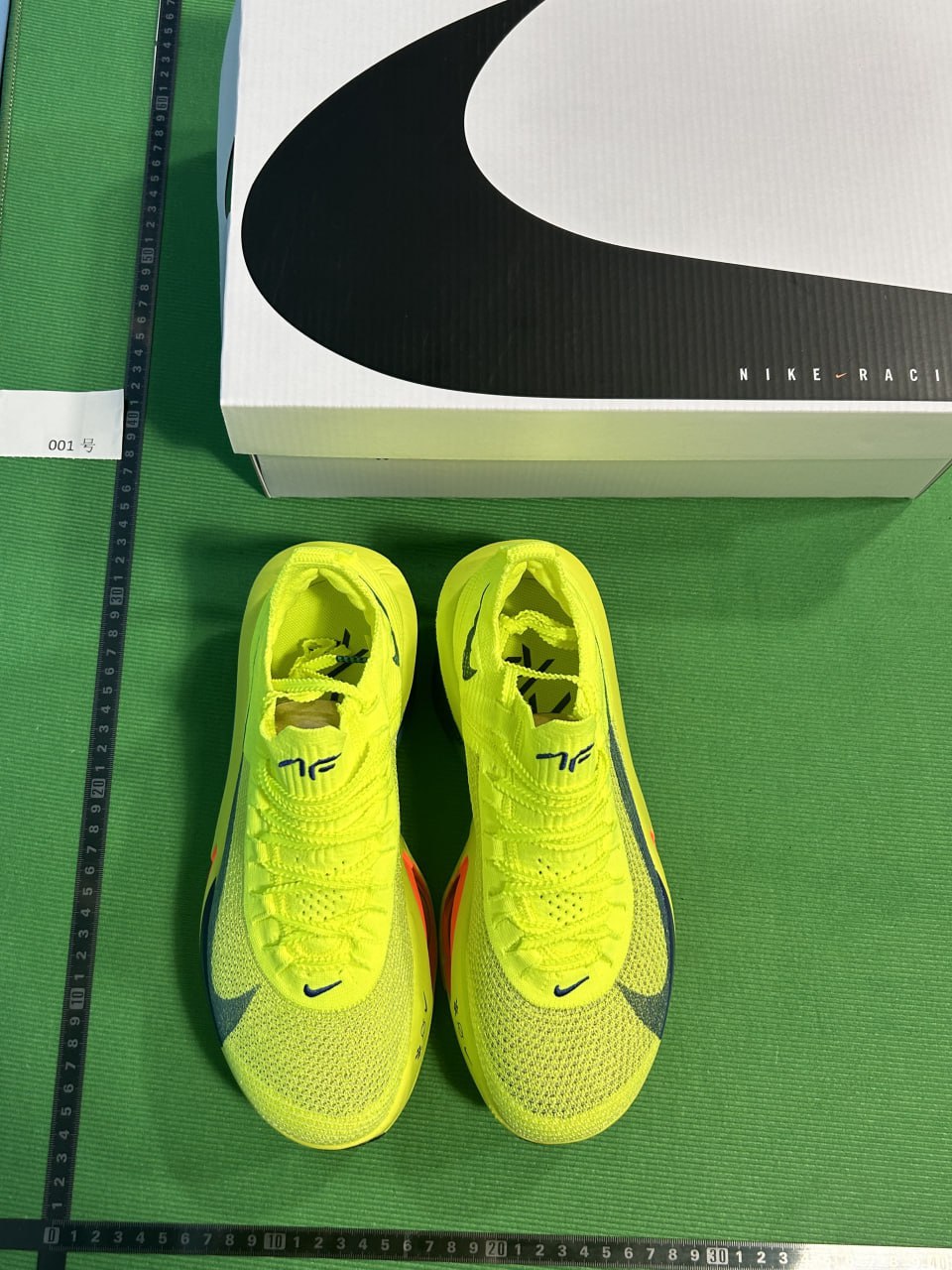 Nike ZoomX Vaporfly Next% Sneakers [40 styles]