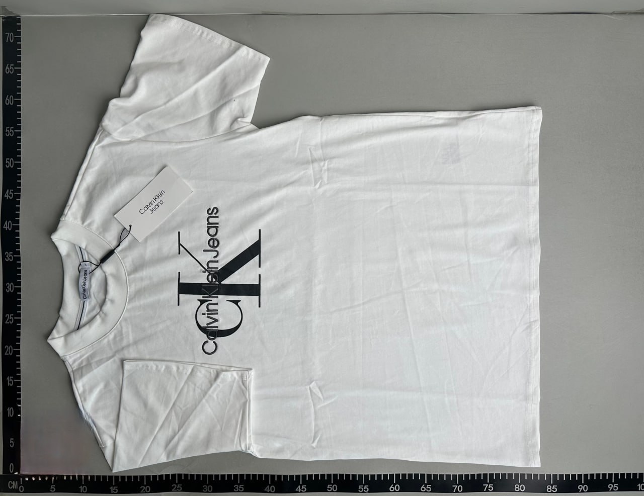 Calvin Klein Jeans Monogram T-Shirt [19 styles]