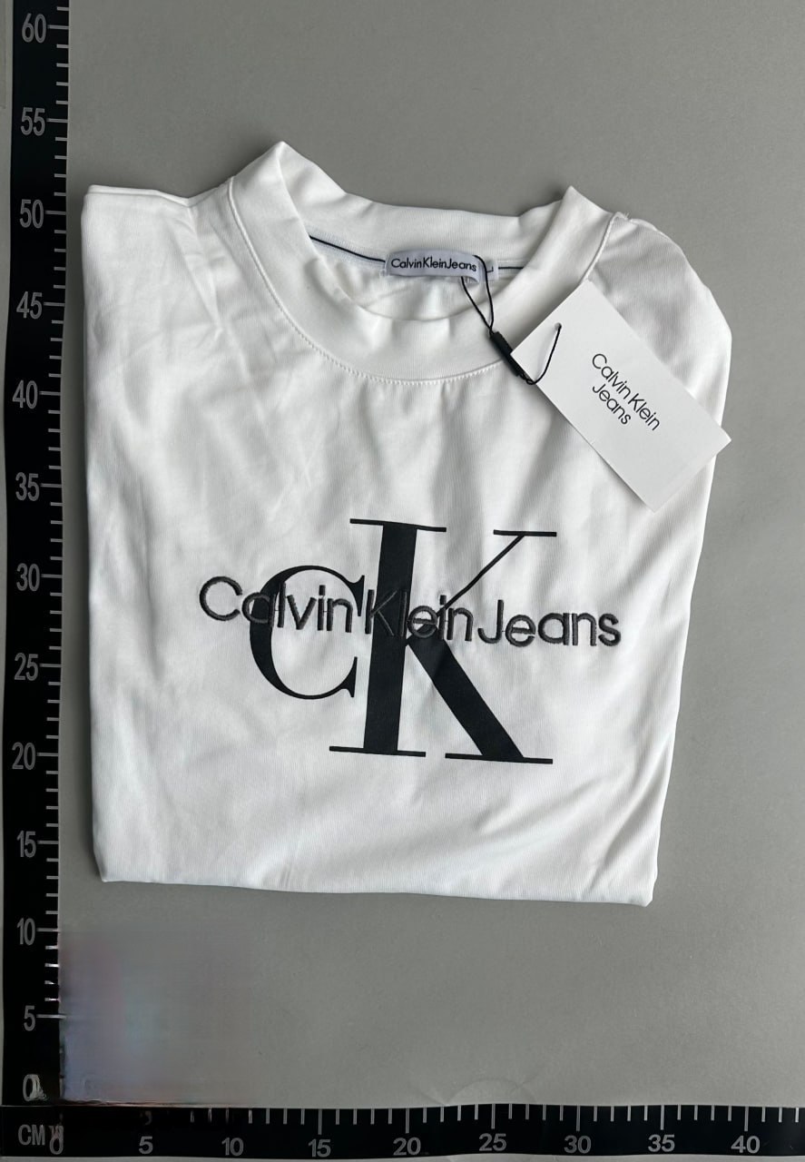 Calvin Klein Jeans Monogram T-Shirt [19 styles]
