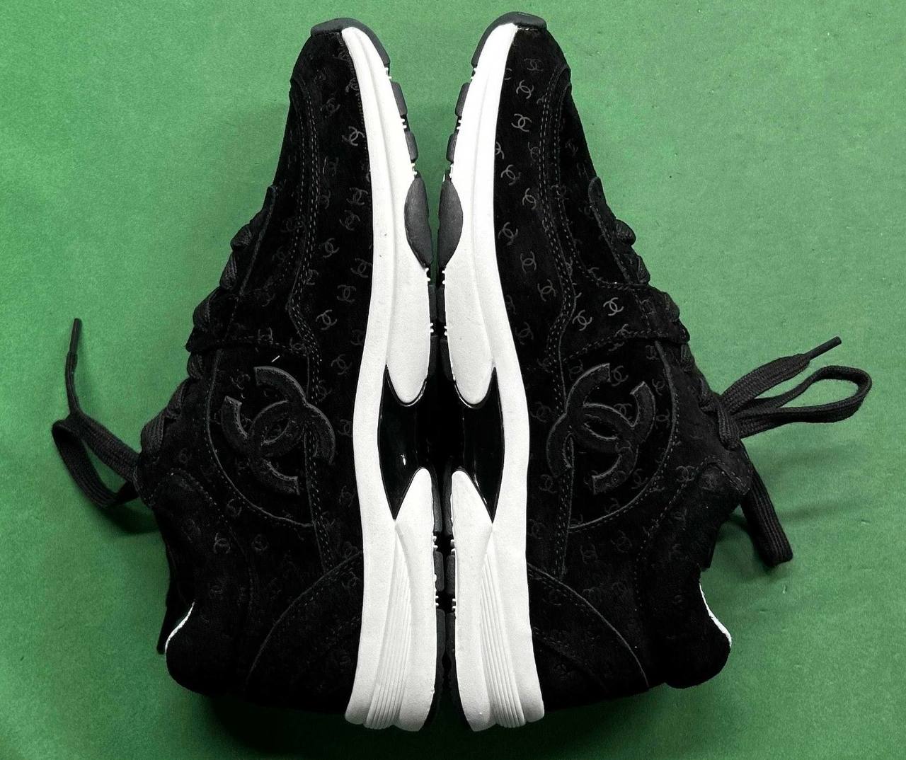 Chanel CC Sneakers [40 styles]