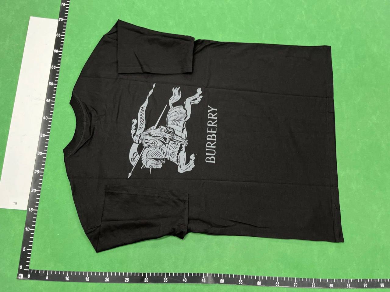 Burberry Logo T-Shirt [34 styles]