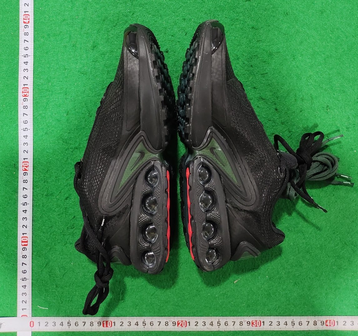 Nike Air Max Plus Sneakers [40 styles]