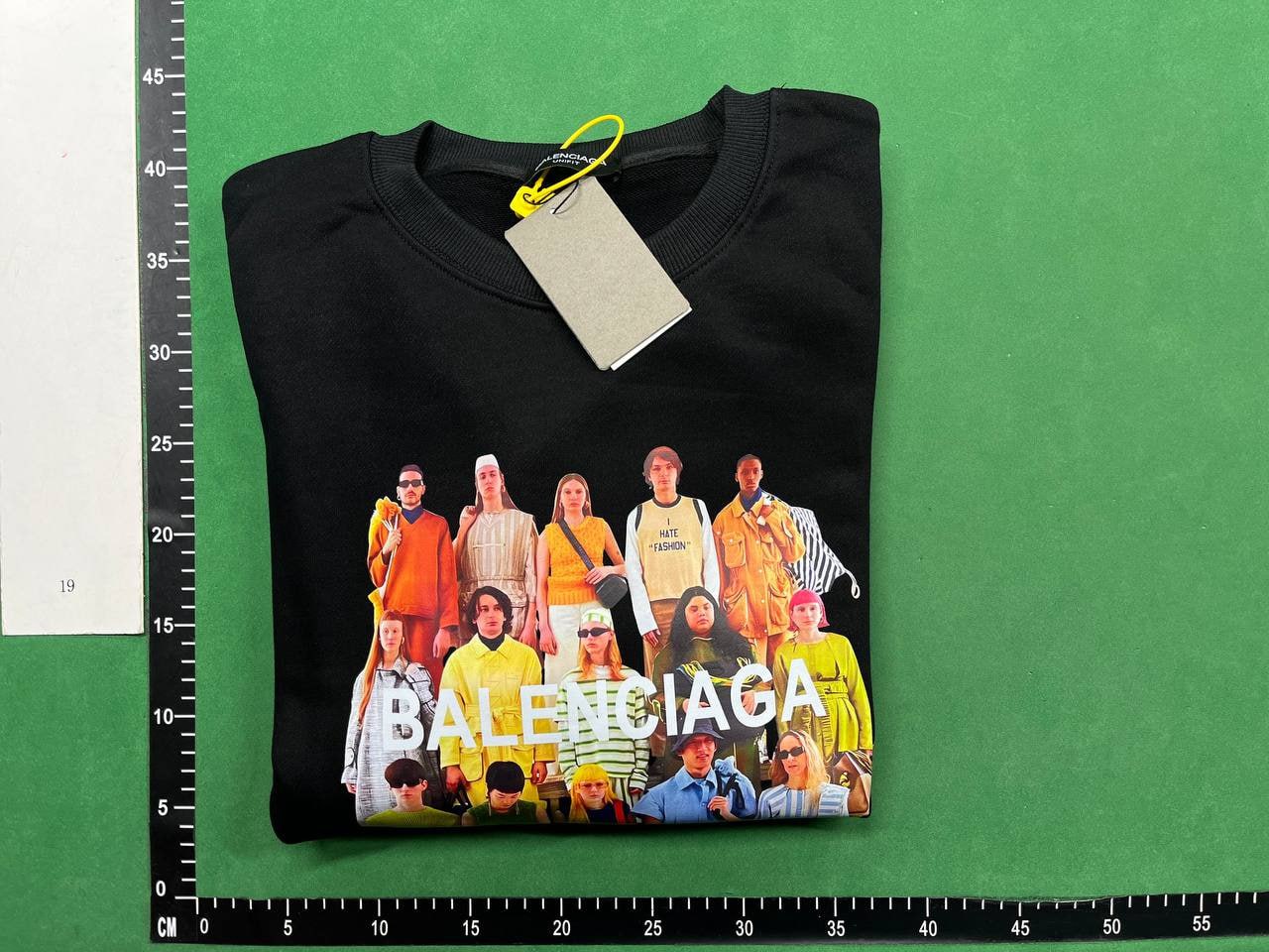 Balenciaga Hoodies/Sweaters [36 styles]