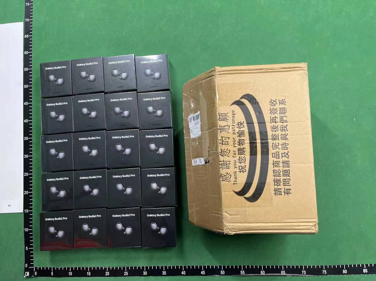 Panda Wireless Earbuds [1 style]