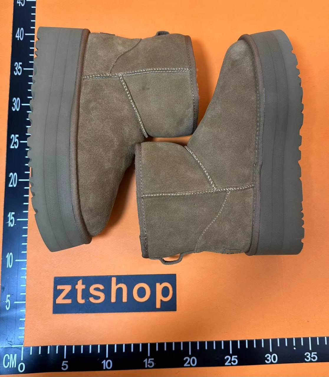 UGG Classic Mini Boots [31 styles]
