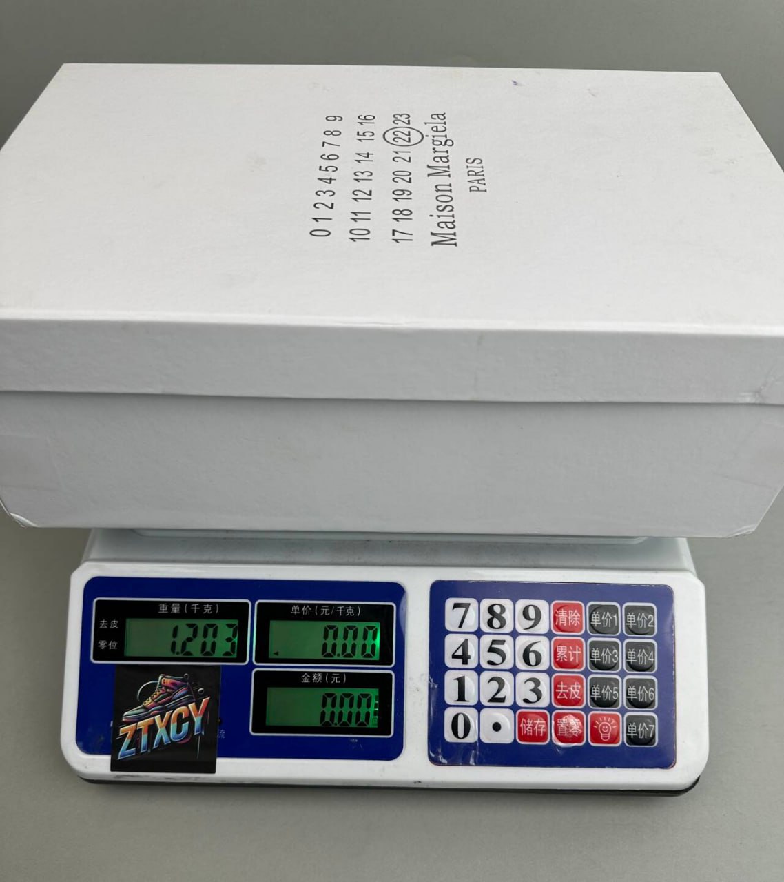 MAYA Sneakers [40 styles]