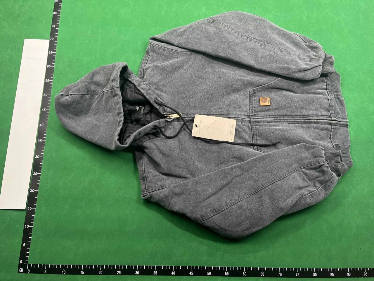 Carhartt Hooded Sweatshirts [4 styles]