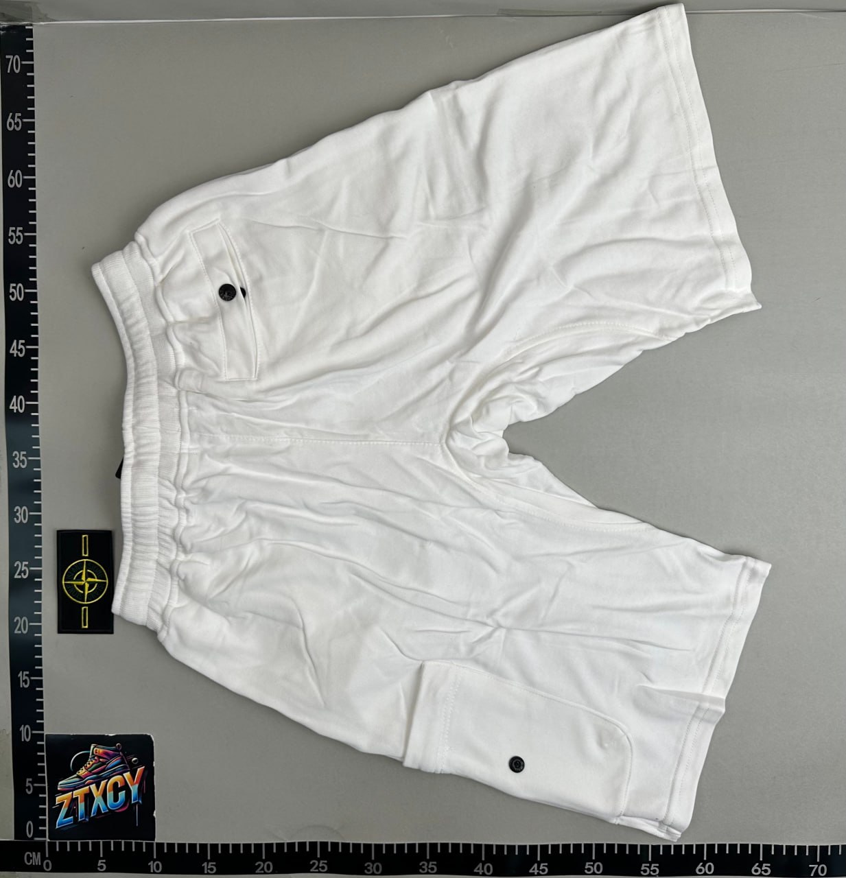 Stone Island Cargo Shorts [16 styles]