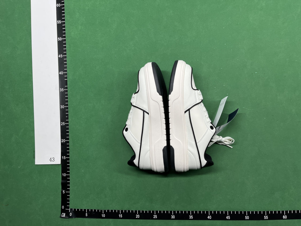 New York Yankees Logo Sneakers [7 styles]