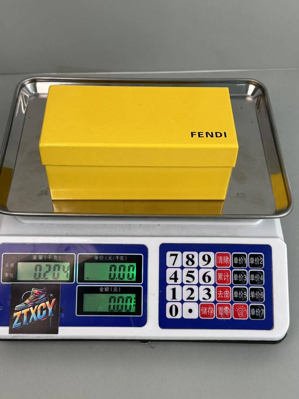 Fendi B22 Sunglasses [19 styles]