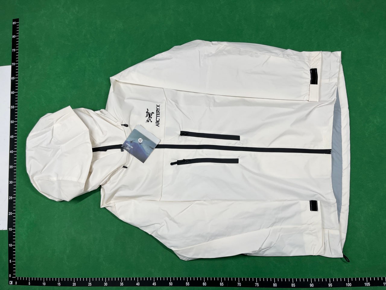 Arc'teryx Beta LT Jacket [1 style]