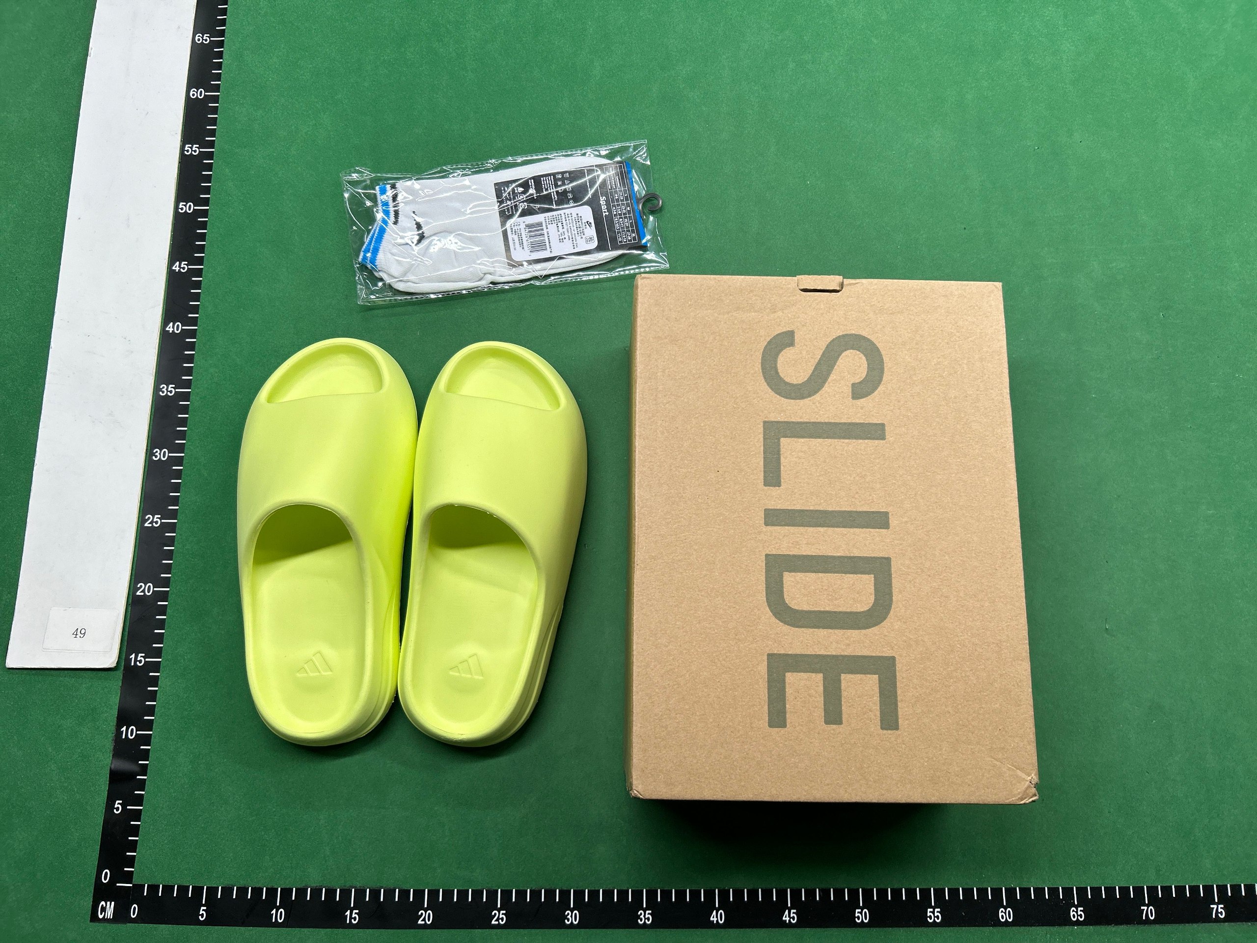 Yeezy Slide Sandals [40 styles]