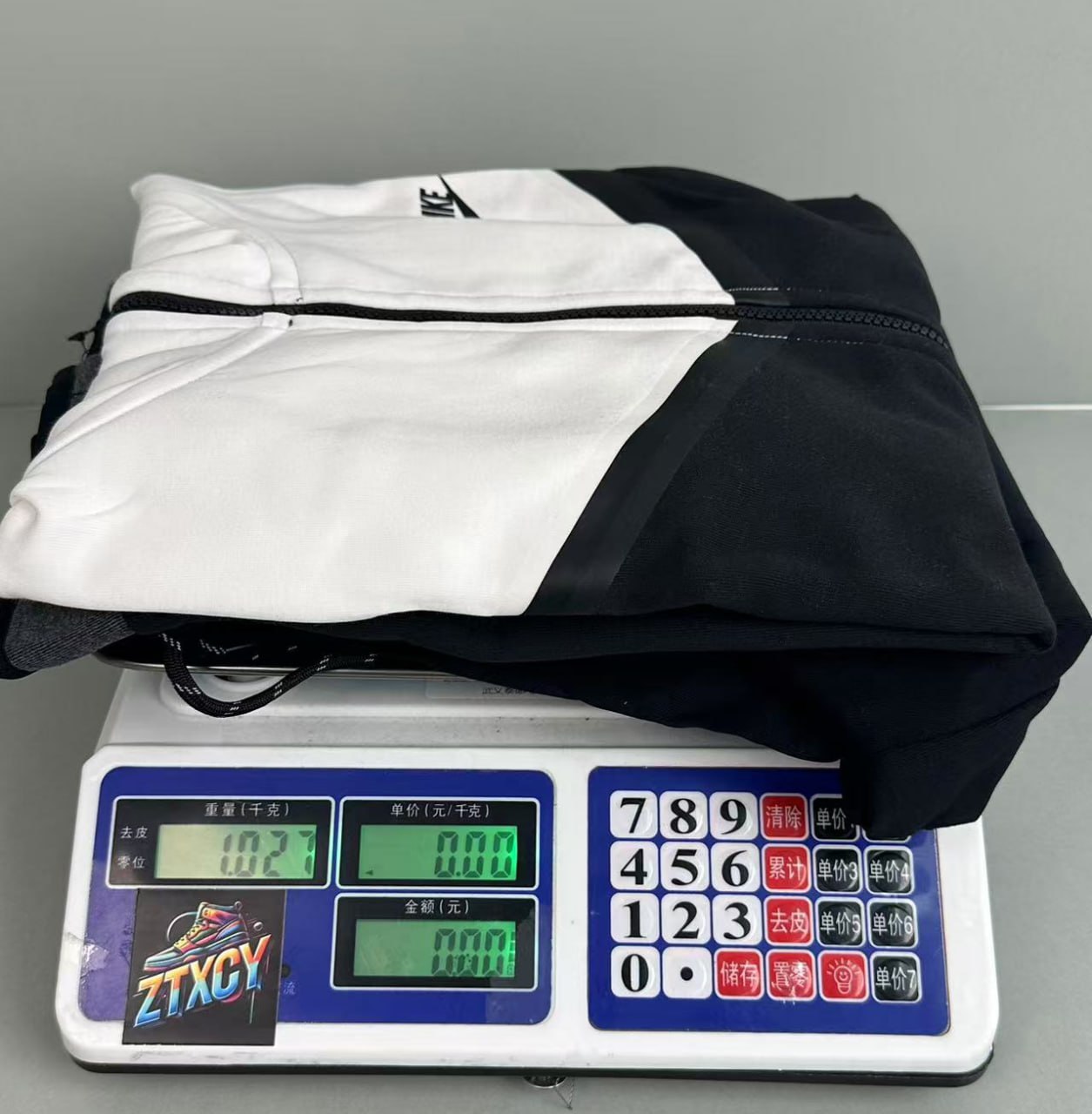 Nike Tech Fleece Hoodies [29 styles]