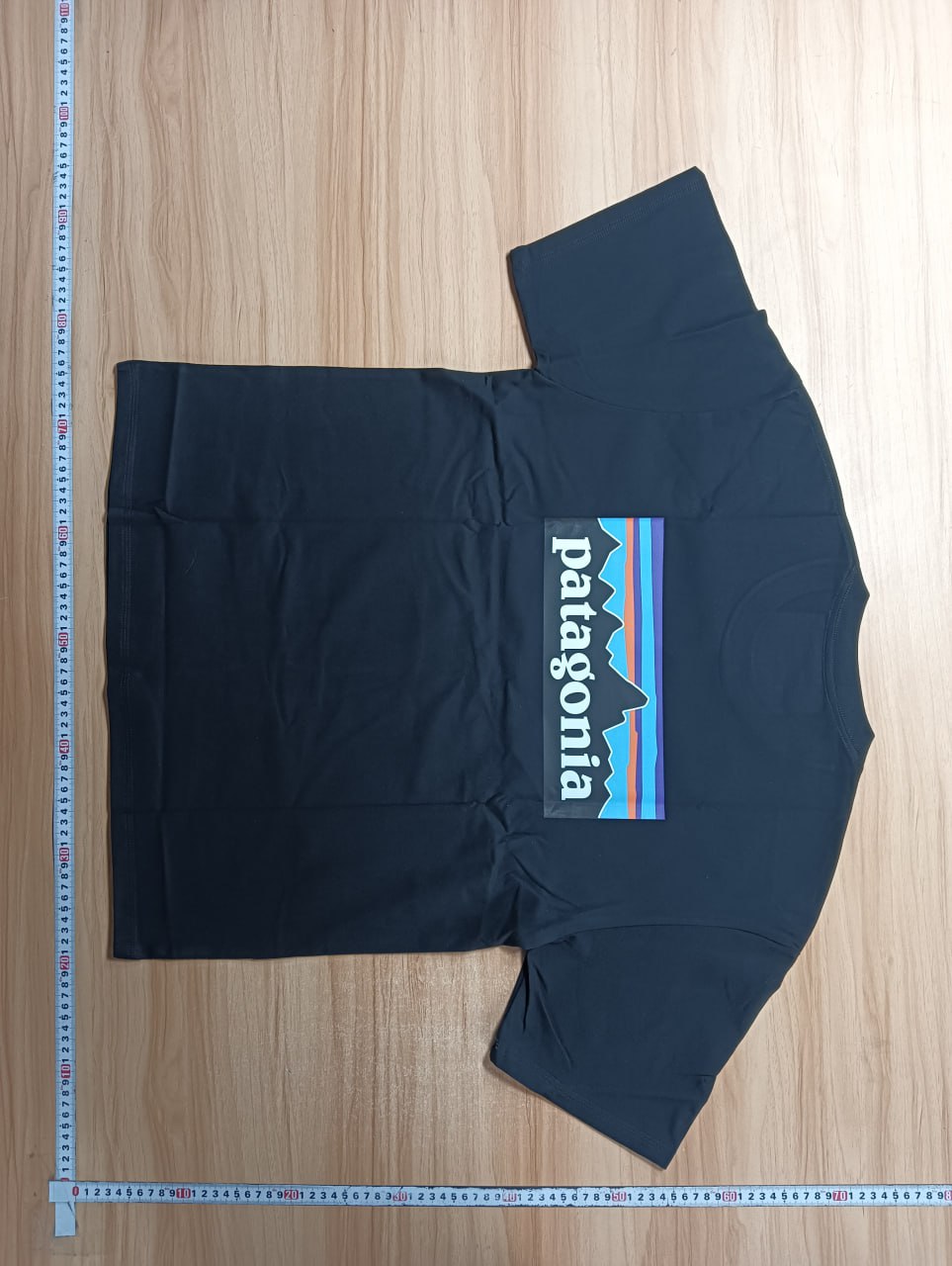 Patagonia P-6 Logo T-Shirt [35 styles]