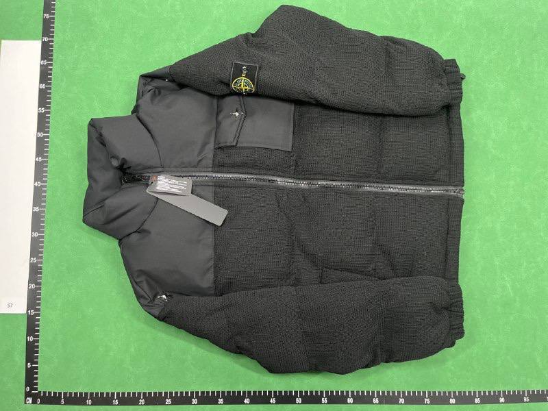Stone Island Ribbed Zip-Up Sweater [23 styles]