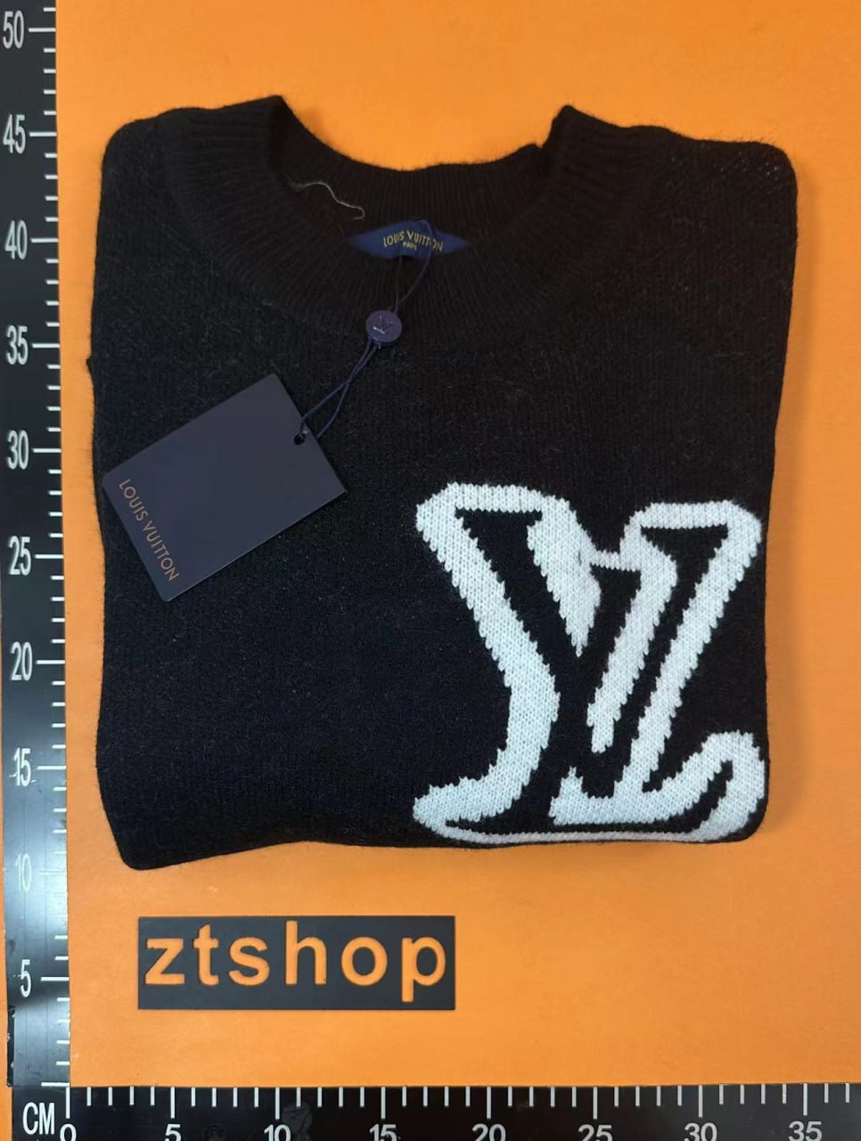 Louis Vuitton LV Monogram Knit Sweater [4 styles]