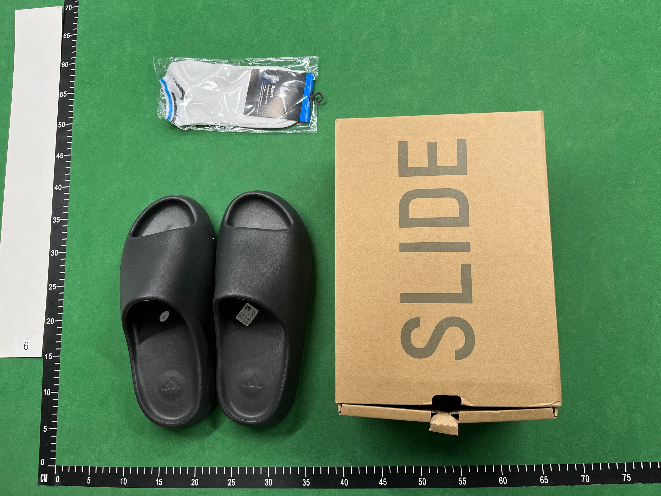 Yeezy Slide Sandals [40 styles]