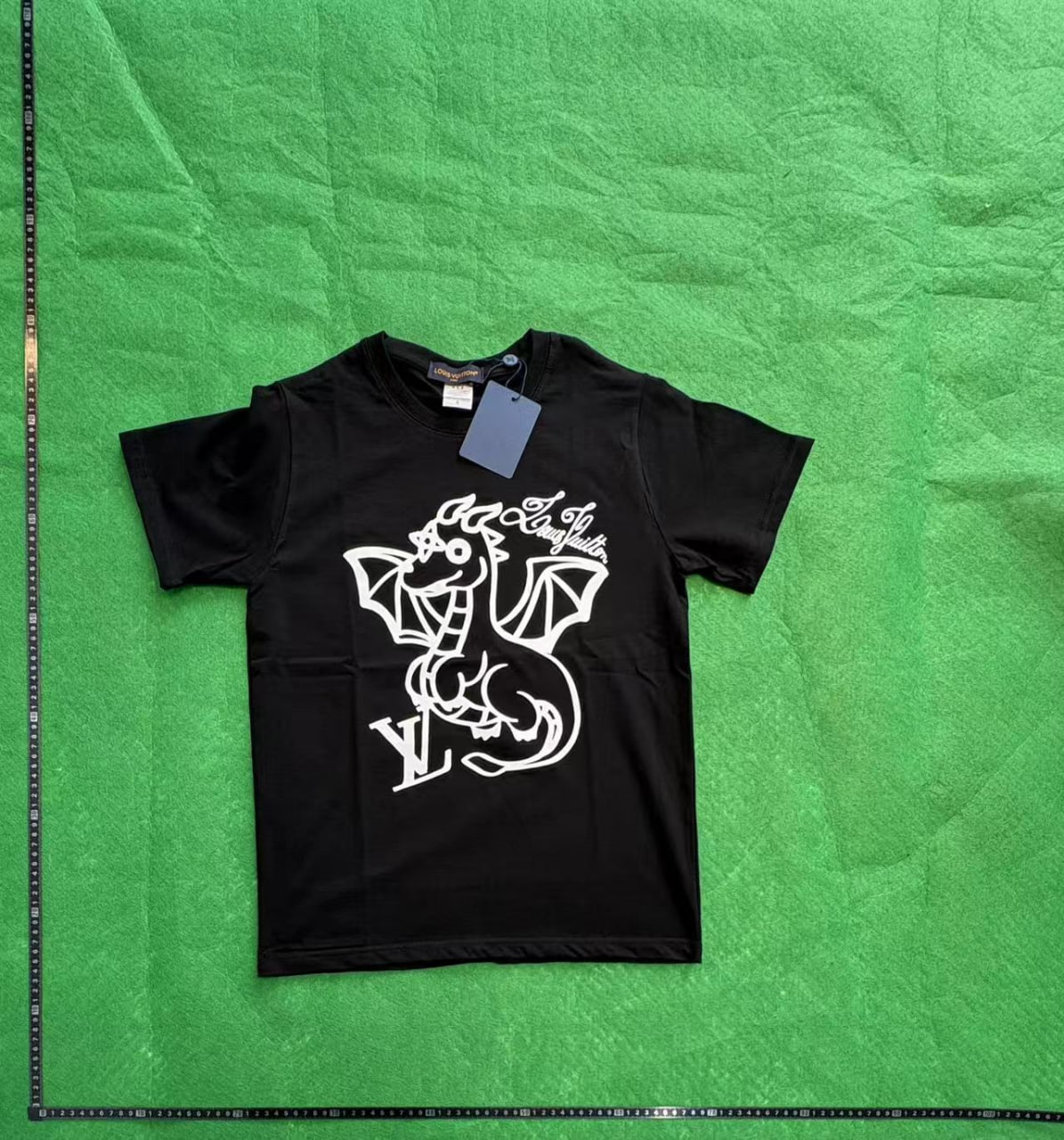 Dior Graphic T-Shirt [40 styles]