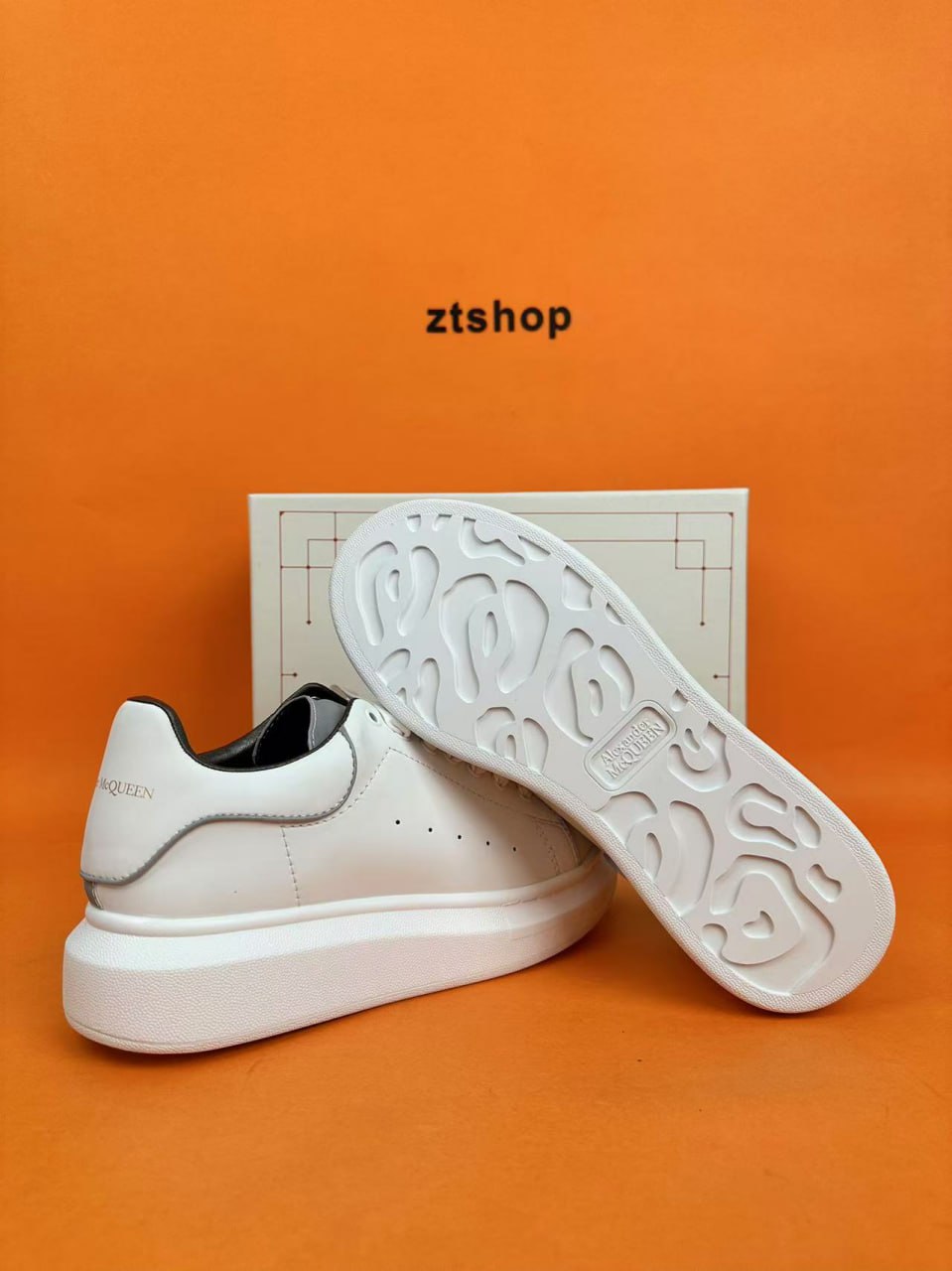 Alexander McQueen Oversized Sneakers [25 styles]