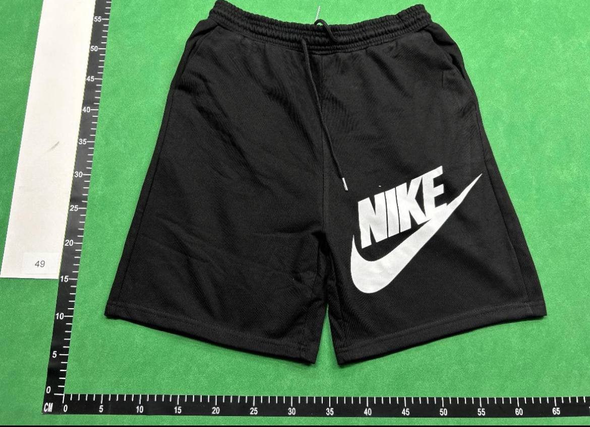 Nike Swoosh Shorts [40 styles]
