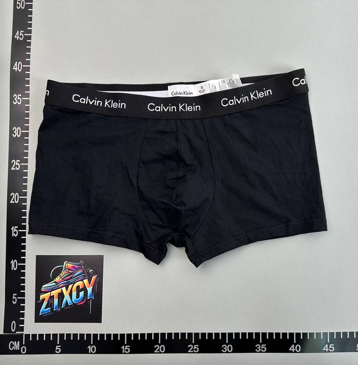 Calvin Klein Underwear [6 styles]