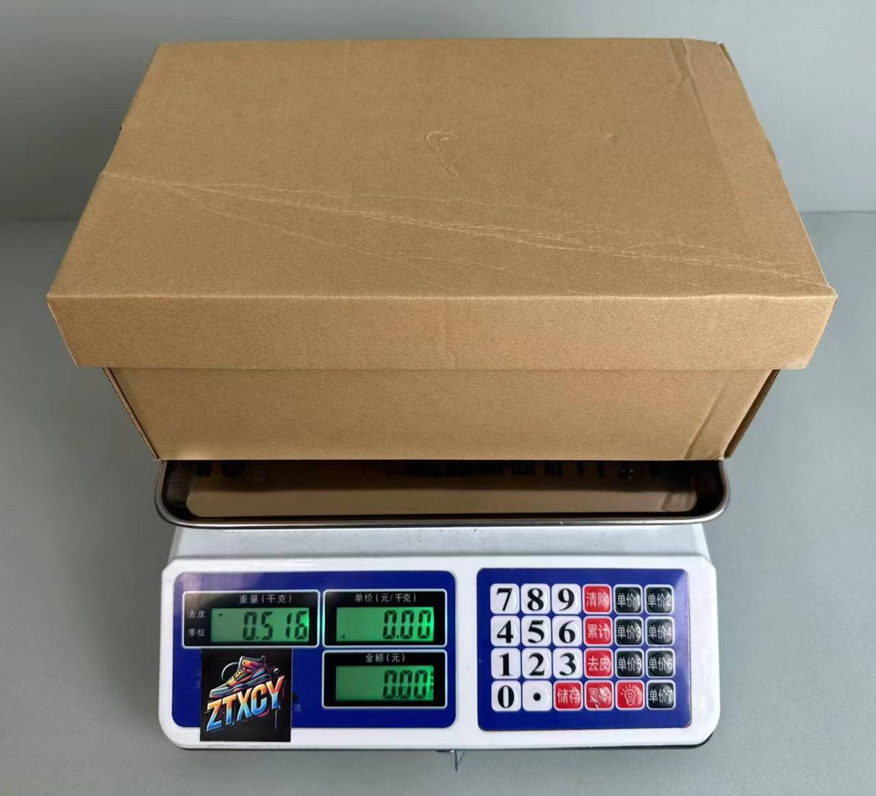 Nike Benassi Slide Sandals [10 styles]