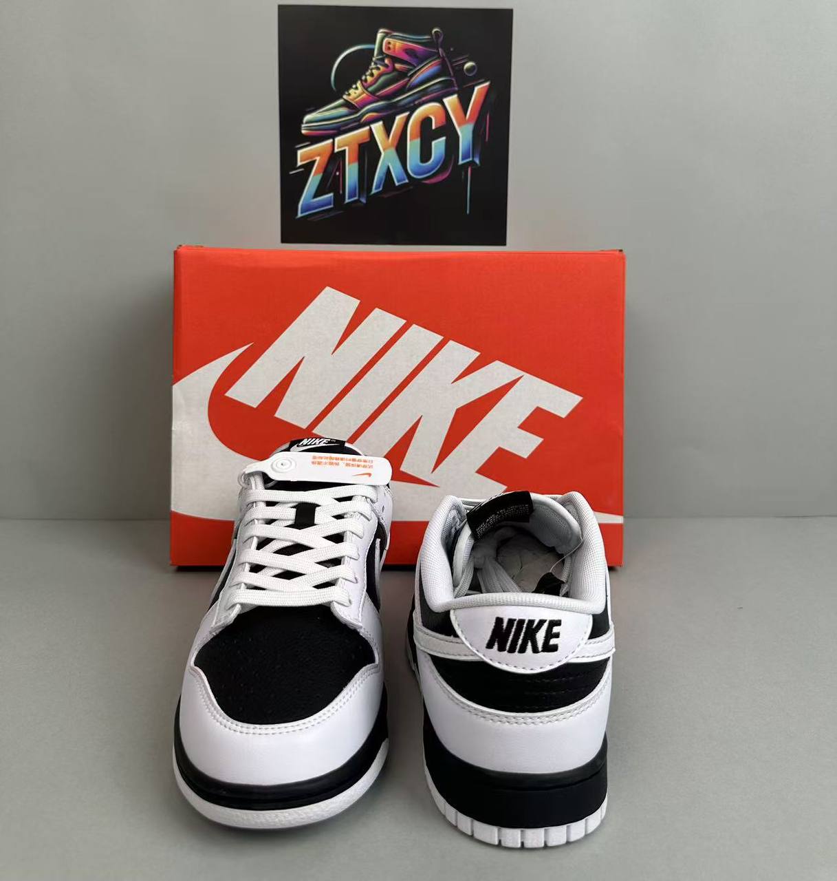 Nike Dunk Low Sneakers [25 styles]