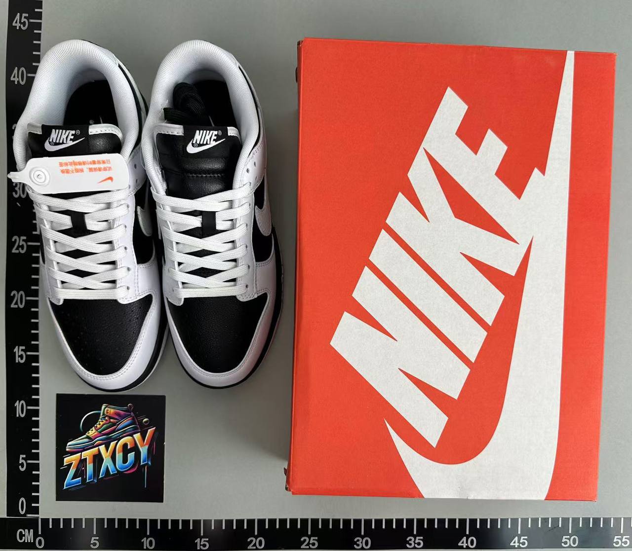 Nike Dunk Low Sneakers [25 styles]